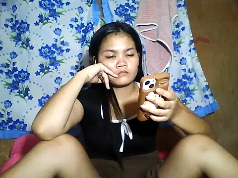 Snapshot of PinaySkinnyJust18 chatting on June 2026 09:47:02 AM PinaySkinnyJust18 online show from June 2026 09:47:02 AM