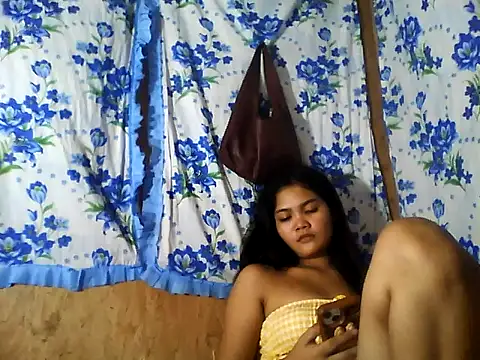 PinaySkinnyJust18 online show from June 2026 10:20:01 AM