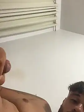 peuba12 online show from February 2026 12:41:01 AM