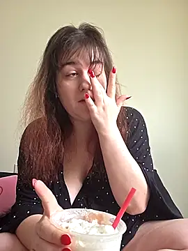 Ashlovescannabis online show from April 2026 03:36:01 PM