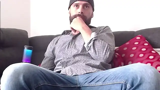 Snapshot of SpermsBank chatting on February 2025 09:58:02 PM SpermsBank online show from February 2025 09:58:02 PM