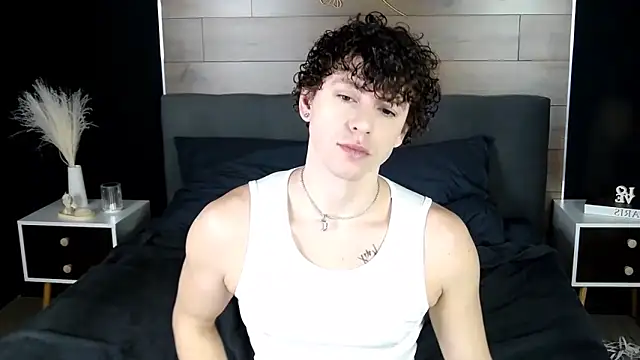 TylerGibson online show from February 2026 04:06:02 AM