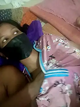 Snapshot of Prajakta123 chatting on March 2026 05:17:01 PM Prajakta123 online show from March 2026 05:17:01 PM