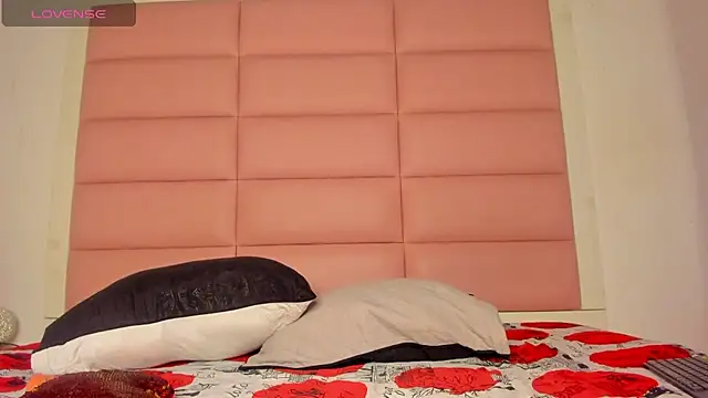 Catalinna 03 online show from March 2026 08:01:02 PM