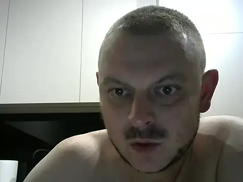 Snapshot of rudy_25 chatting on July 2026 10:07:02 PM rudy 25 online show from July 2026 10:07:02 PM