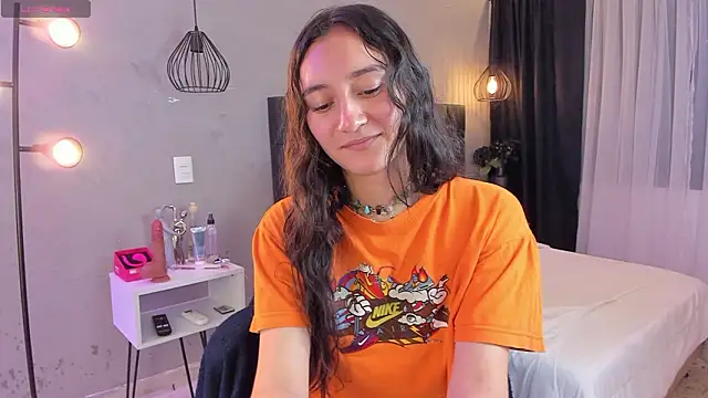 isabella nowa online show from February 2026 12:04:02 PM