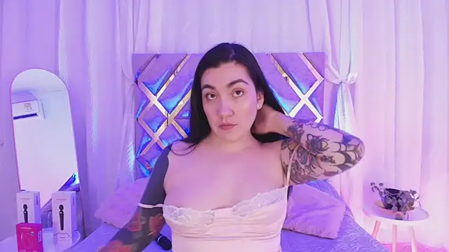 KathiaJenner online show from June 2026 11:12:02 AM