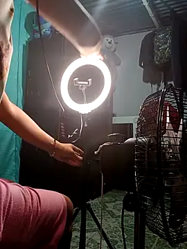 ClarkAndBruno online show from April 2026 04:01:01 AM