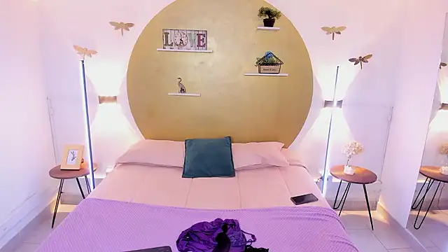 naomi campell online show from March 2026 06:46:02 PM