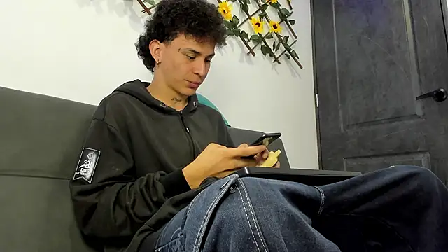 Maxxx bigcockx online show from February 2026 02:24:01 AM