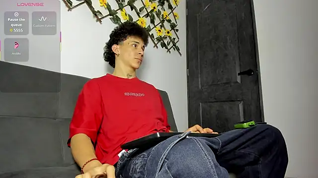 Maxxx bigcockx online show from March 2026 02:05:02 AM