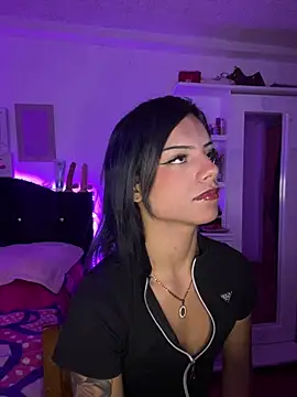andyy x online show from July 2026 08:04:01 PM