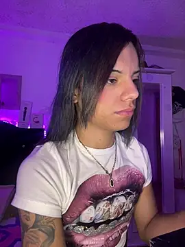 andyy x online show from July 2026 05:48:02 PM