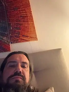 Snapshot of Filou-76 chatting on June 2026 06:47:02 AM Filou-76 online show from June 2026 06:47:02 AM