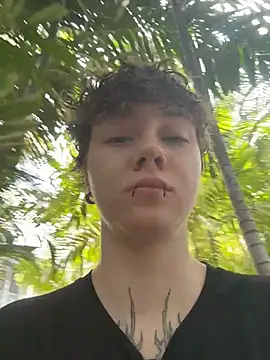 Snapshot of IceMur chatting on March 2026 02:27:02 AM IceMur online show from March 2026 02:27:02 AM