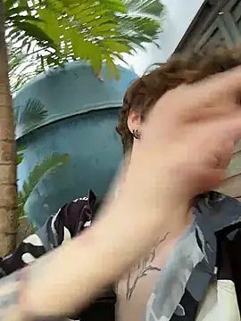 Snapshot of IceMur chatting on March 2026 02:04:01 AM IceMur online show from March 2026 02:04:01 AM