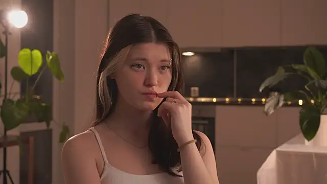 EleniRoeber online show from February 2026 04:11:02 PM