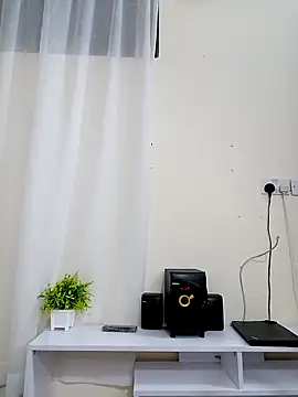 Silk Hennessy online show from February 2026 01:09:01 AM