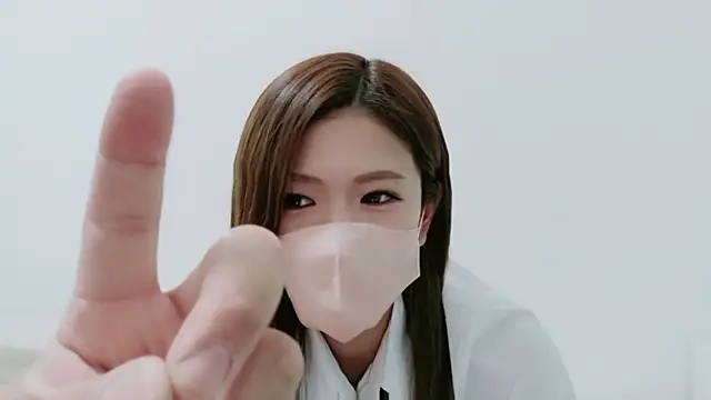 Nanase-Hina online show from February 2026 12:42:02 PM