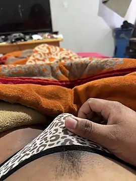 Escanor1201 online show from February 2026 05:49:02 PM