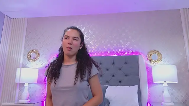 RoxanaAngel online show from March 2026 02:46:01 AM