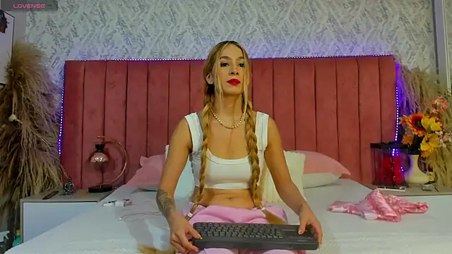 chiarabonds online show from June 2026 05:13:02 PM