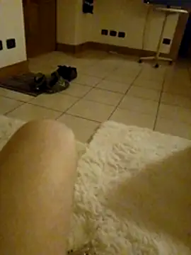 Snapshot of biondand chatting on January 2026 11:19:01 PM biondand online show from January 2026 11:19:01 PM