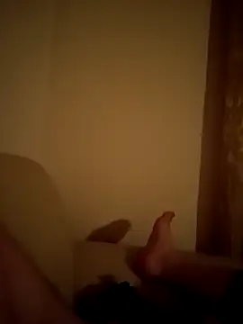 Snapshot of biondand chatting on February 2026 04:02:01 AM biondand online show from February 2026 04:02:01 AM