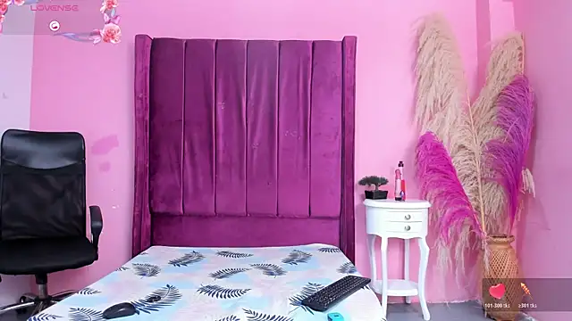 tifanibrown online show from March 2026 02:23:02 PM