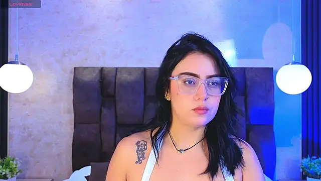 vicky grey online show from March 2026 12:53:01 PM