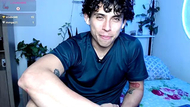 Magnuz Col online show from April 2026 02:51:02 AM