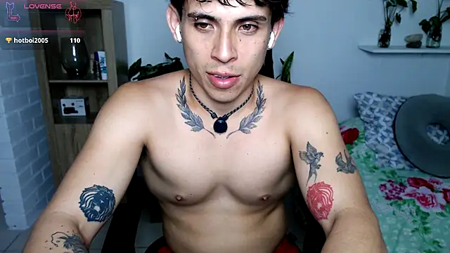 Magnuz Col online show from April 2026 03:31:02 AM