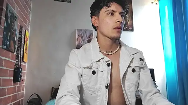 Snapshot of PaulDamico chatting on June 2026 03:47:02 PM PaulDamico online show from June 2026 03:47:02 PM