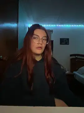 Vixroy7 online show from March 2026 12:28:01 AM