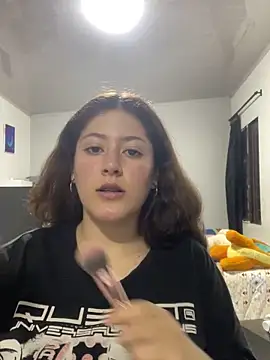 lizzy luminair online show from February 2026 03:22:02 AM