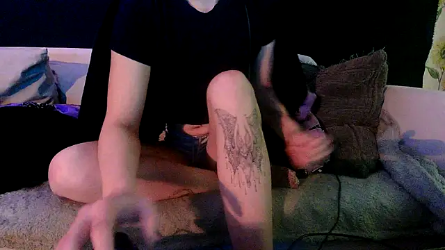 R0xxyFoxxy online show from February 2026 04:50:02 AM