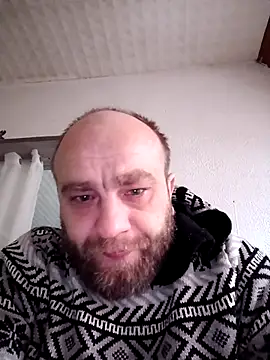 AlexanderArmani online show from February 2026 07:18:01 AM