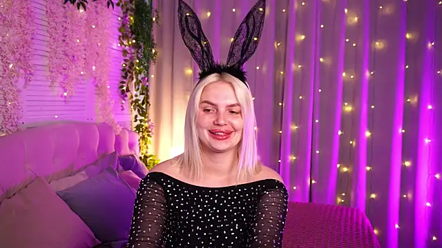 AmeliaWeells online show from June 2026 02:38:01 AM