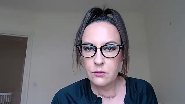 Snapshot of PsychicDominatrix chatting on June 2026 07:29:02 AM PsychicDominatrix online show from June 2026 07:29:02 AM