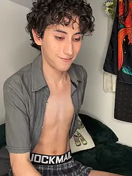 Snapshot of noynxz chatting on February 2026 04:00:01 AM noynxz online show from February 2026 04:00:01 AM