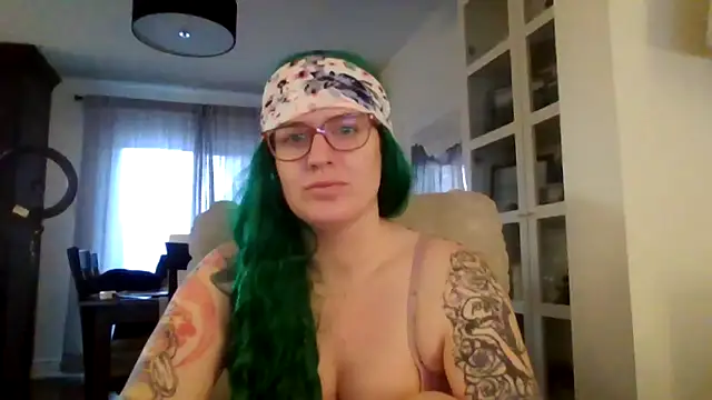 DaisyBlake online show from February 2026 10:26:02 PM