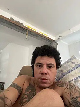 DieMitransarinos online show from April 2026 06:35:01 PM