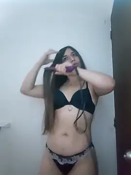 Miamiller3004 online show from February 2026 10:54:01 AM