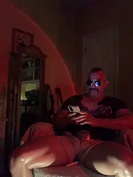 daddydonkey84 online show from April 2026 07:00:01 AM