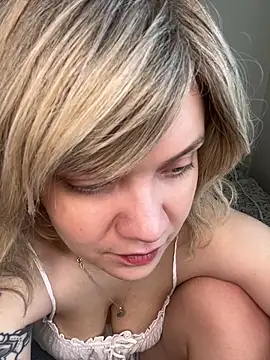 misapolii online show from February 2026 09:47:02 AM