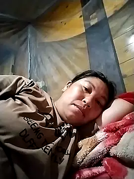 kussecka online show from May 2026 12:16:02 AM