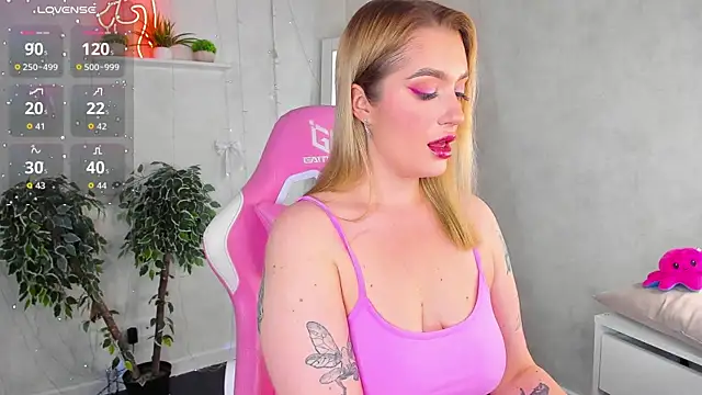 Snapshot of Viickie_Nelsson chatting on May 2026 09:27:02 AM Viickie Nelsson online show from May 2026 09:27:02 AM