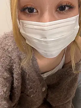 yui  yuichan online show from April 2026 10:05:01 AM