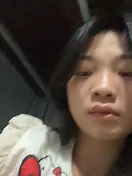 Snapshot of Lyn-be99 chatting on March 2026 01:20:01 AM Lyn-be99 online show from March 2026 01:20:01 AM