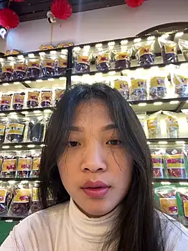 Snapshot of Lyn-be99 chatting on March 2026 11:52:01 PM Lyn-be99 online show from March 2026 11:52:01 PM